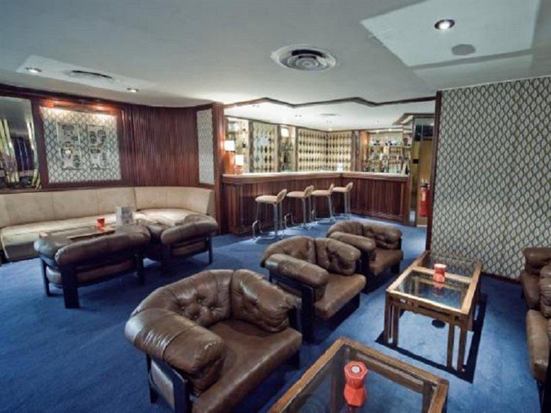Hotel Atlantis Sintra 에수투릴 외부 사진